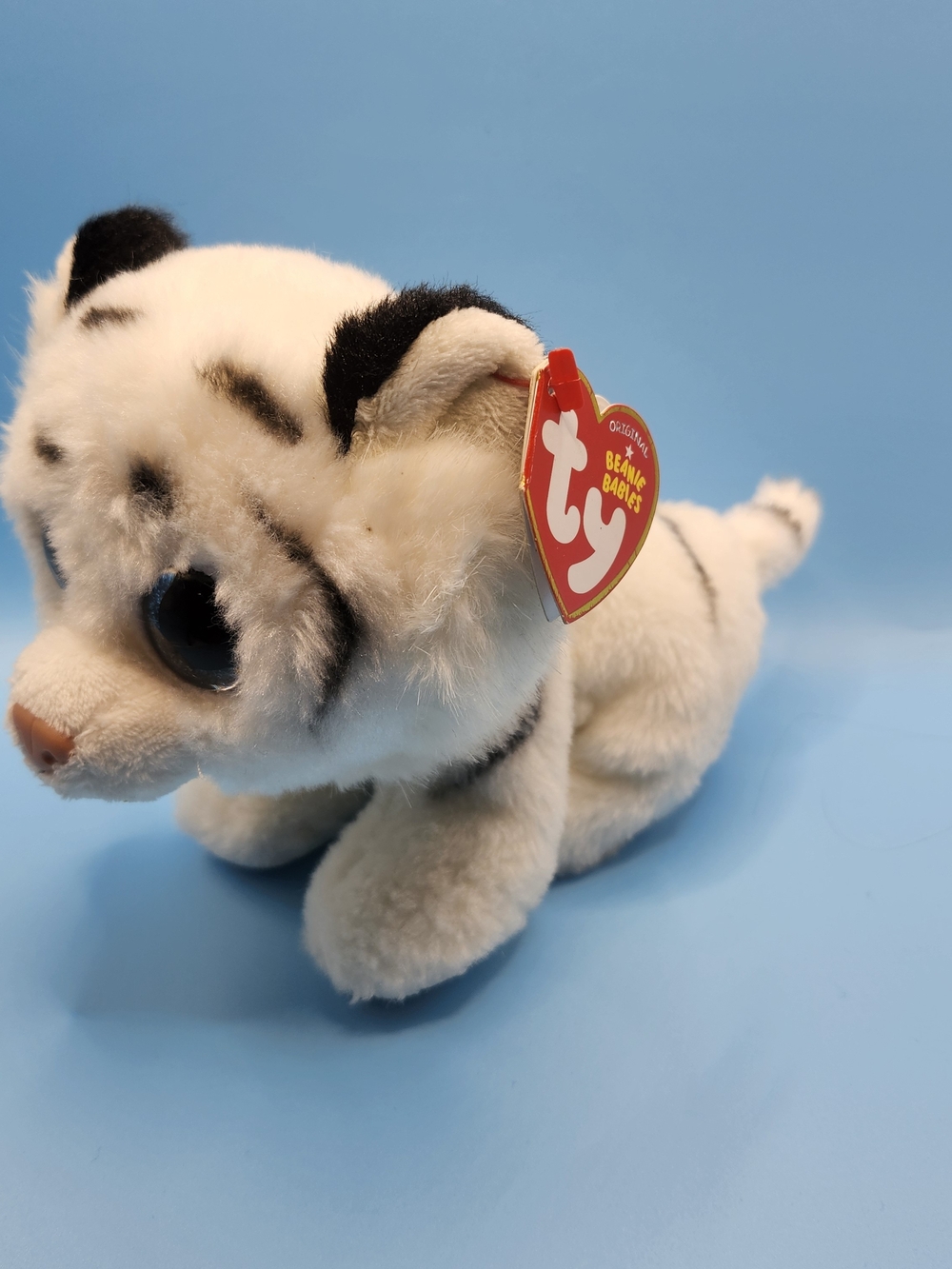 Ty Beanie Babies Tundra White Tiger Plush Glitter Eyes Stuffed Animal 6”